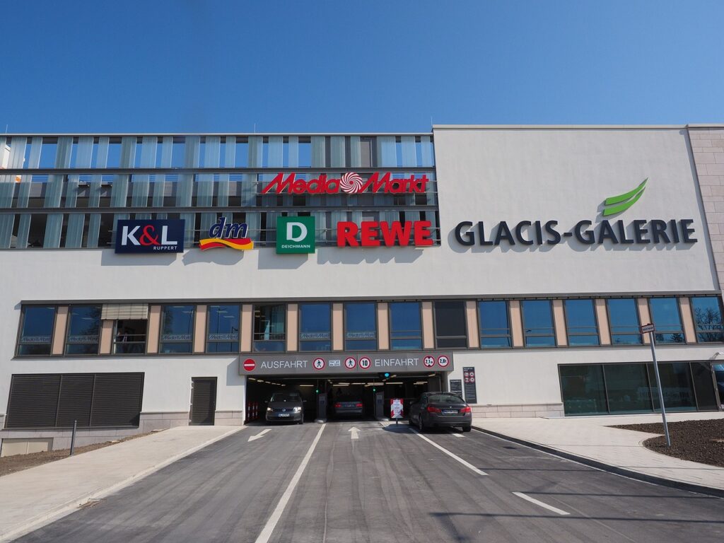 multi storey car park, entrance, park-1061656.jpg